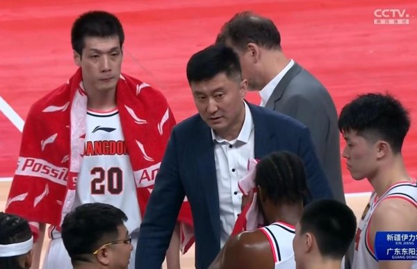 金鼎配资  广东男篮全运会七人确定，徐昕黄明依打U22比赛，张明池砍30+10！